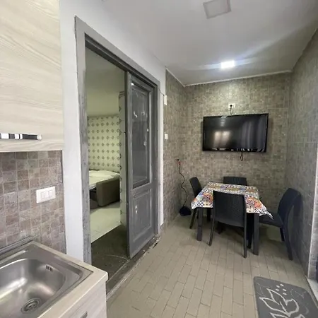 Valentino Неаполь